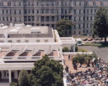 Red, White and Solar: Greening the White House Image